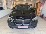 BMW X1 Baureihe 18i / NAVI/ SCHECKHEFT / LED / - gebrauchte BMW X1 aus dem Jahr 2020