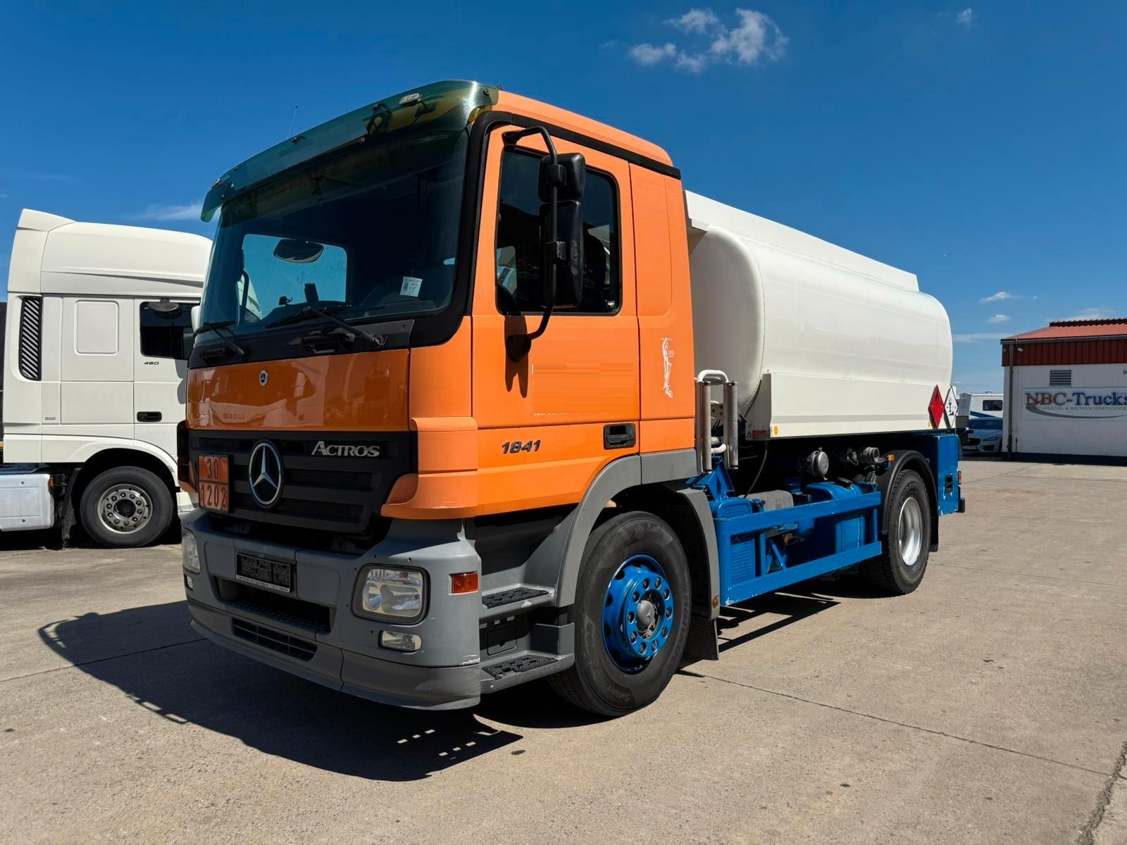 Mercedes-Benz ACTROS 1841 * TANKWAGEN * EPS*ESTERER*OBEN UNTEN