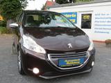 Peugeot 208 Allure 2.Hd. Klimaaut.   Alu  Teilleder  Tem - Peugeot 208 in Halle