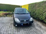 Renault Megane Scenic  - Renault Megane aus 2002: Kombi