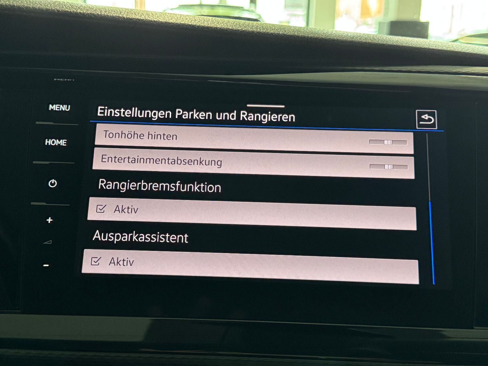 Fahrzeugabbildung Volkswagen T6.1 DSG 4MOTION IQ.DRIVE 7SITZER GENERATION SIX