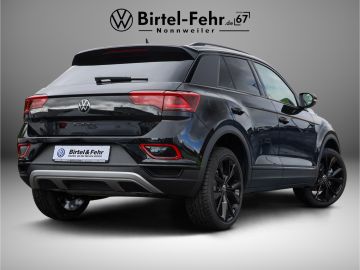 Volkswagen T-Roc Open Sky 1.5 TSI DSG AHK Pano Kamera LED
