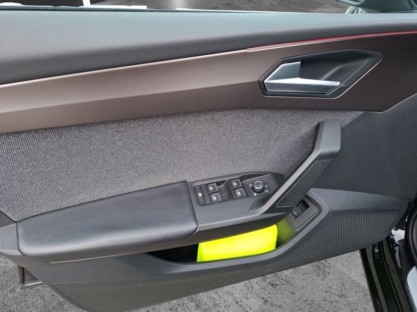 Fahrzeugabbildung SEAT Leon ST TSI Xcellence LED Navi ACC RFK SH