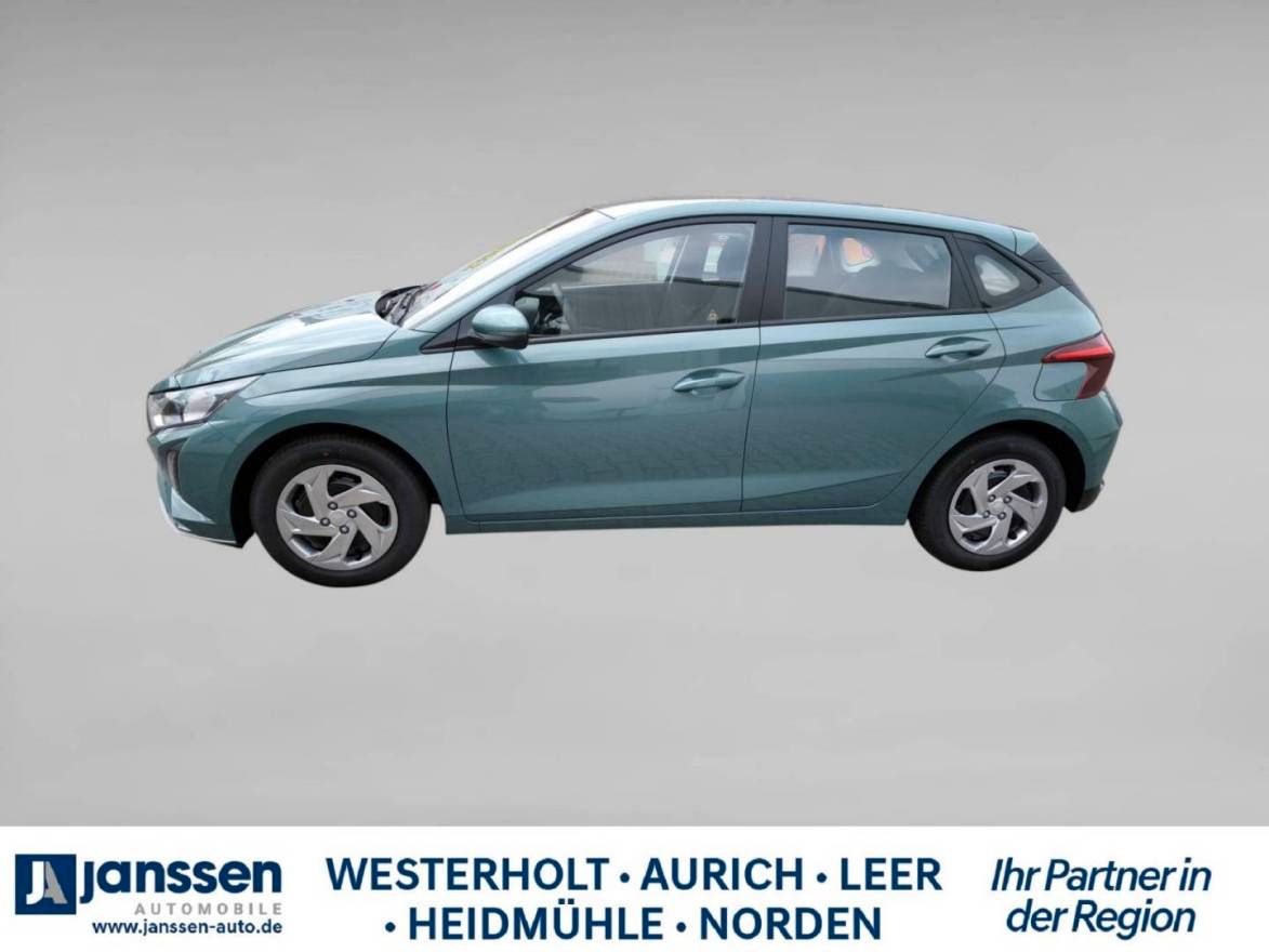 Fahrzeugabbildung Hyundai i20 Select Funktionspaket PDC Navi Rückfahrkamer