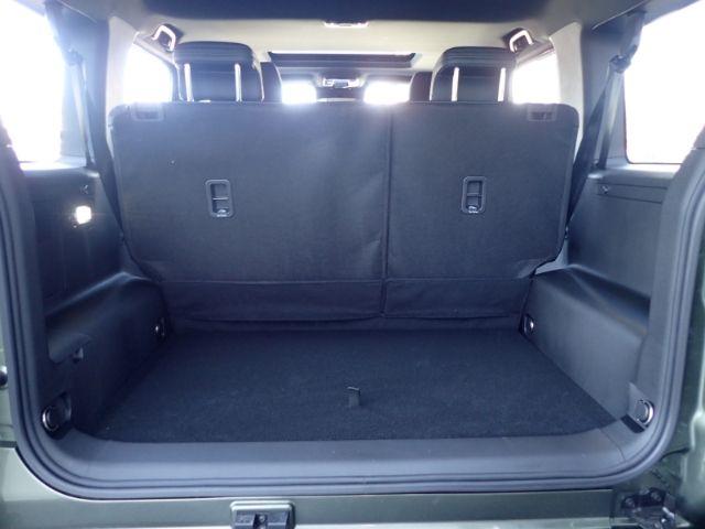 Fahrzeugabbildung BAW 212 TCI 4WD Grün/Schwarz/Grau Leder Digitales Co