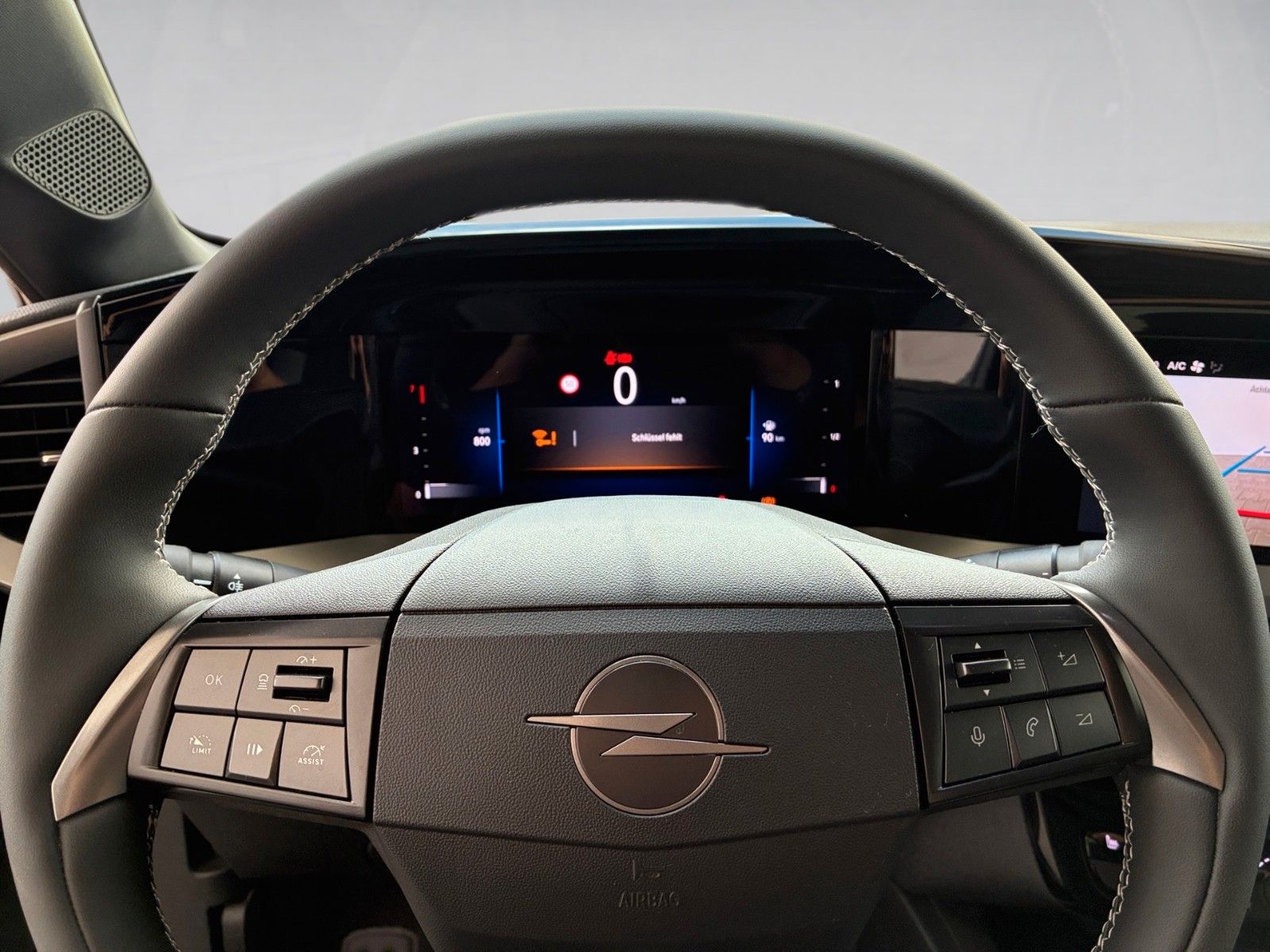 Fahrzeugabbildung Opel Mokka Edition 136PS Navi/Kamera/LED!