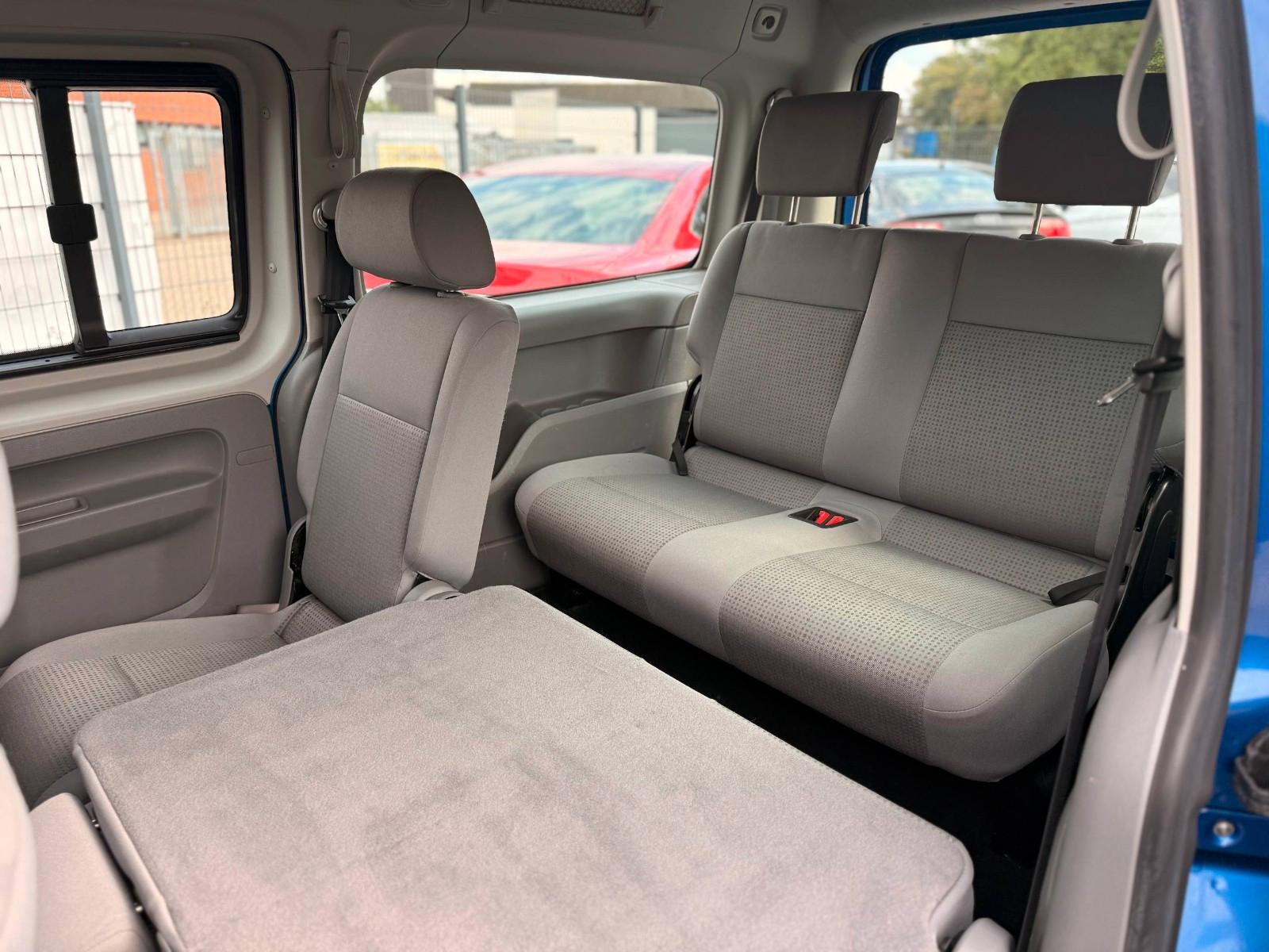 Volkswagen Caddy Maxi Life 1.9 TDI *7-SITZ*AHK*TÜV&SERIVCE*
