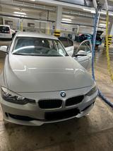 BMW 316d Luxury Line Luxury Line - silberne BMW 316