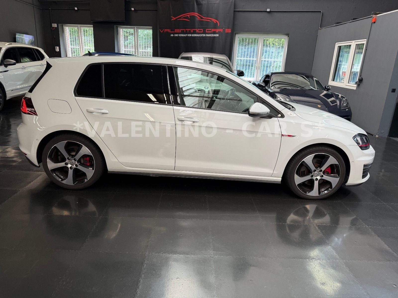 Volkswagen Golf VII Lim. GTI Navi/Temp/Parklenk/Shz/BiXen