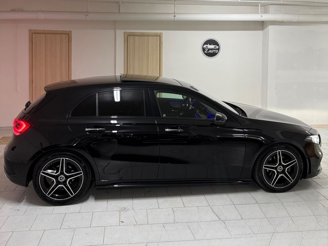 Mercedes-Benz Mercedes-benz classe A 180d Premium UNICOPRO imagem 3