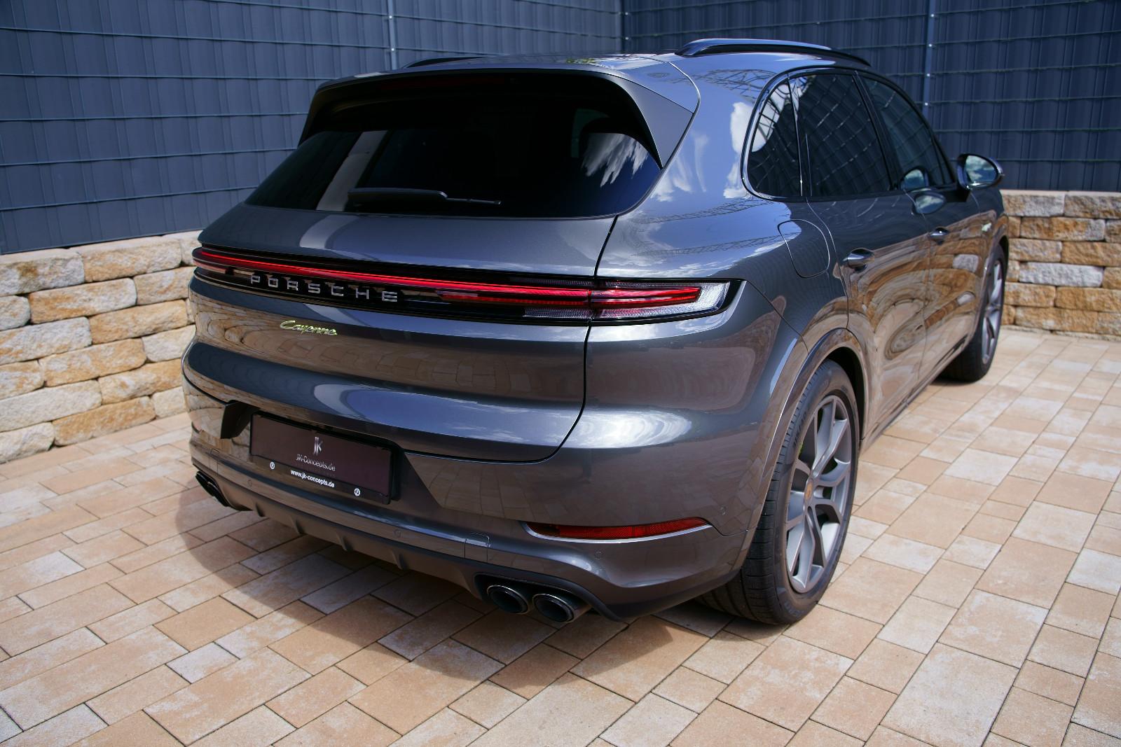 Porsche Cayenne E-Hybrid SportDesign+P-Display