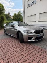 BMW M5 Competition xDrive A M5 Competition - BMW M5: Competition