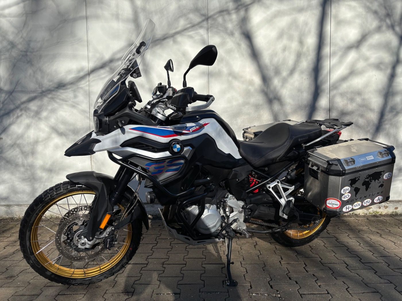 Fahrzeugabbildung BMW F 850 GS Rallye 4 Pakete Koffersystem Service ne