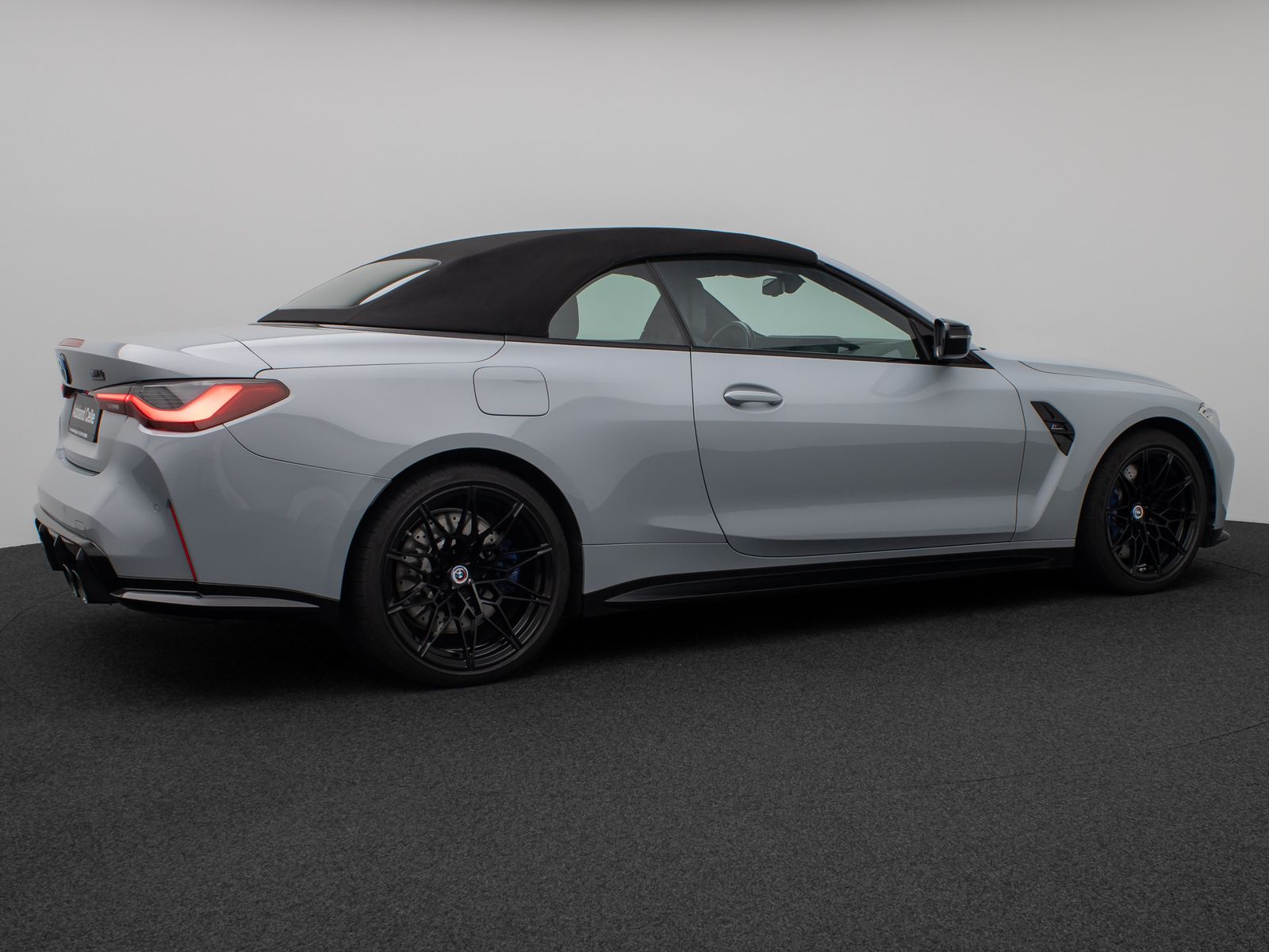 Fahrzeugabbildung BMW M4 Competition xD HUD DAB H/K Komfort Alarm PDC