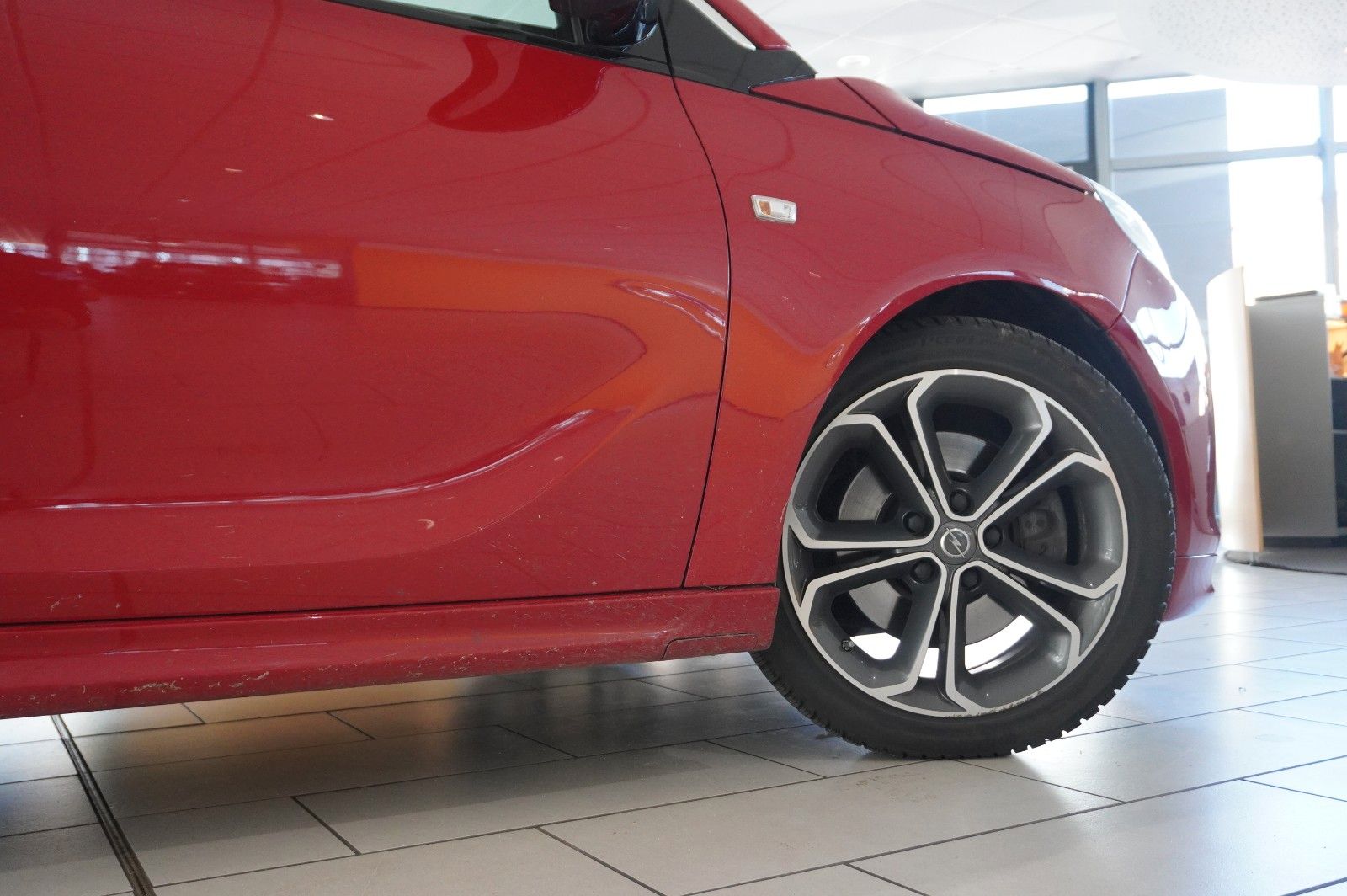 Fahrzeugabbildung Opel Adam S 1.4T SPORT NAVI/LED/SHZ/TEMP./OPC/PDC/USB