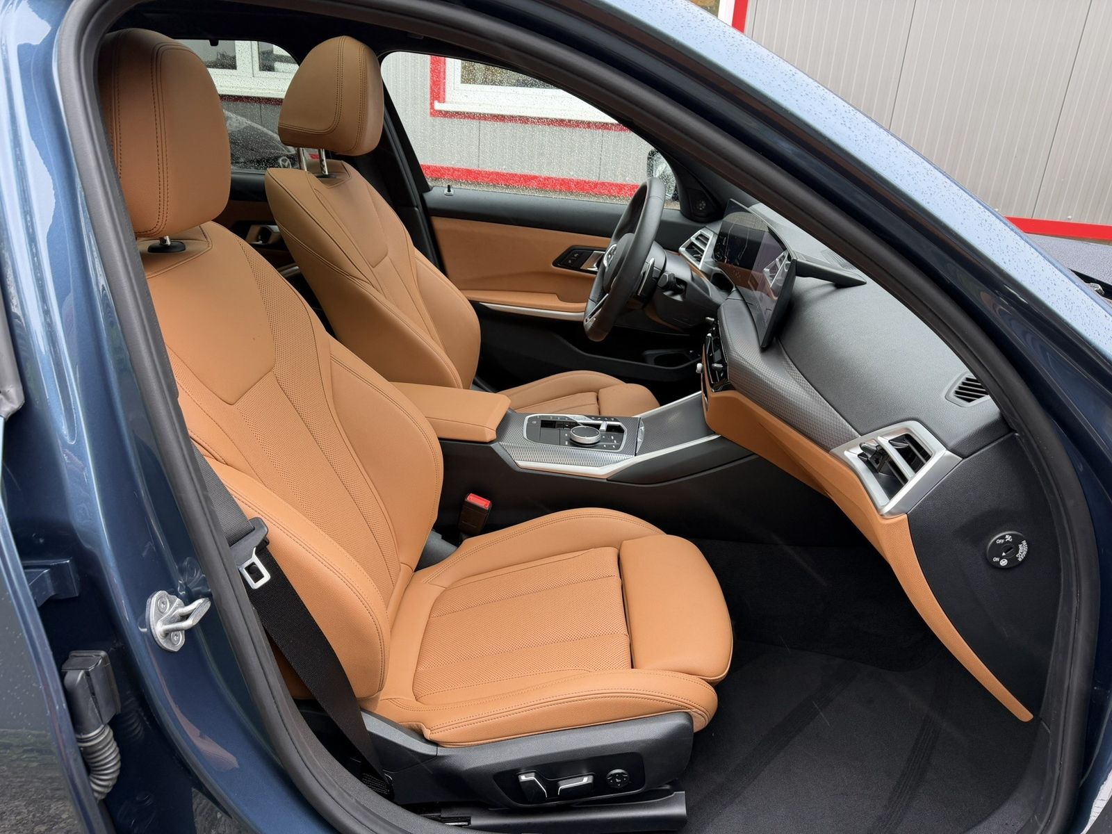 BMW 330 - Bild 22