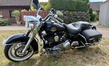 Harley-Davidson FLHRC Road King Classic - Harley-Davidson Motorräder in Braunschweig