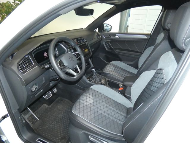 Tiguan Allspace 2.0 TSI R-Line 4Motion AHK PANO