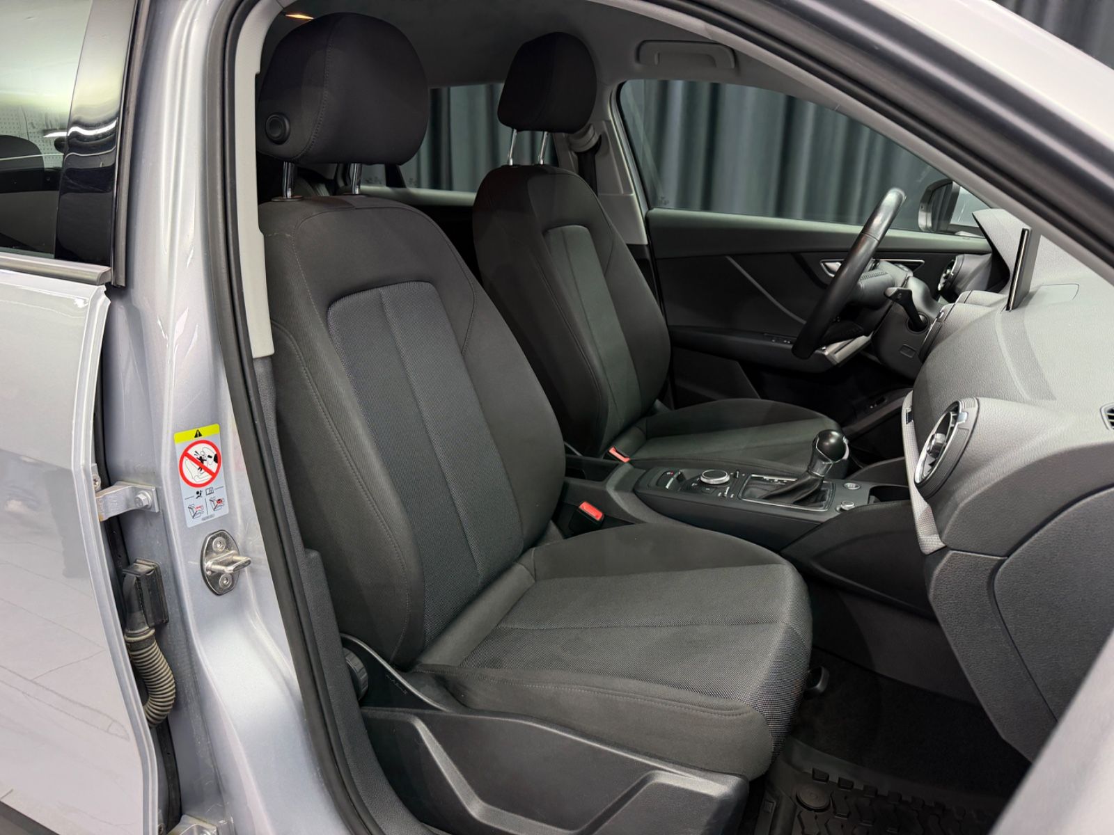 Fahrzeugabbildung Audi Q2 basis ultra|S-TRONIC|NAVI|PDC|LED LICHT|
