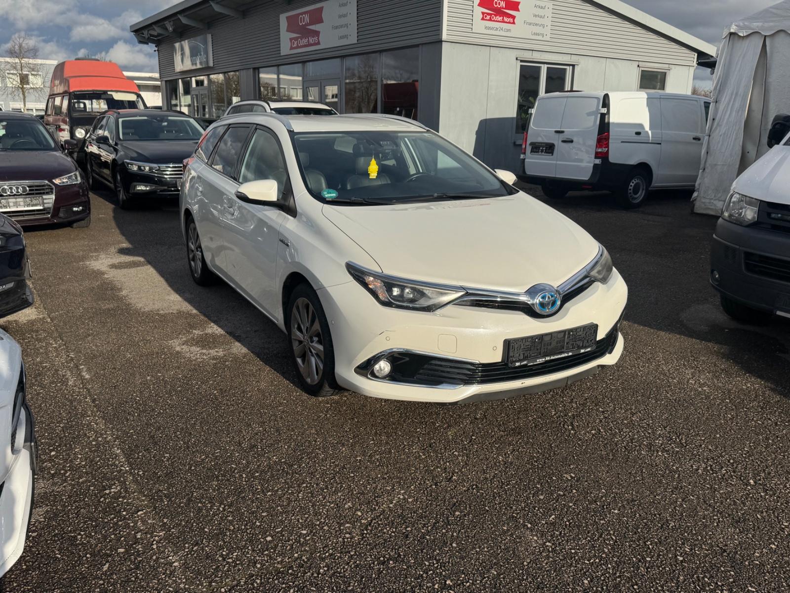 Toyota Auris Touring Sports Hybrid Executive