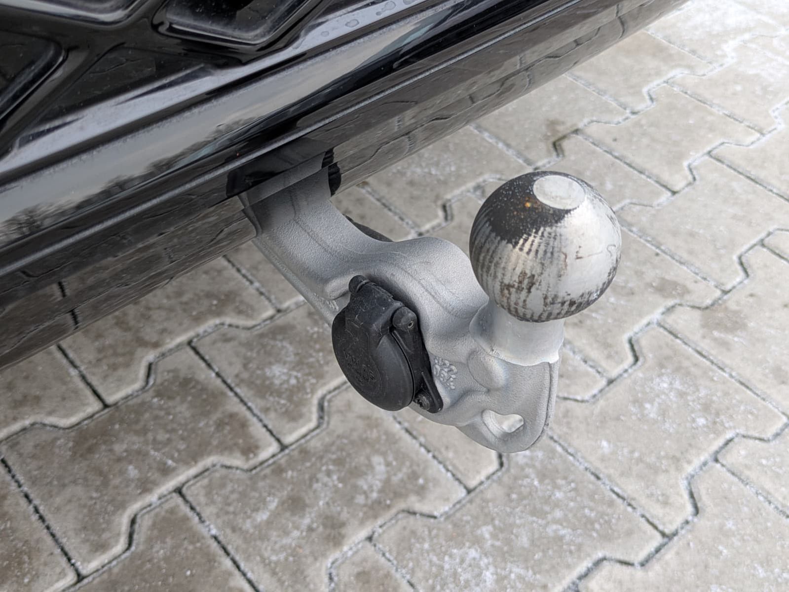 Fahrzeugabbildung Volkswagen Tiguan 2.0 TDI 4M R-Line PANO*H&K*AHK*MATRIX*20"