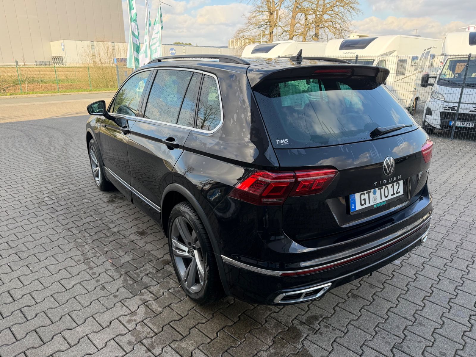 Fahrzeugabbildung Volkswagen Tiguan R-Line 4Motion
