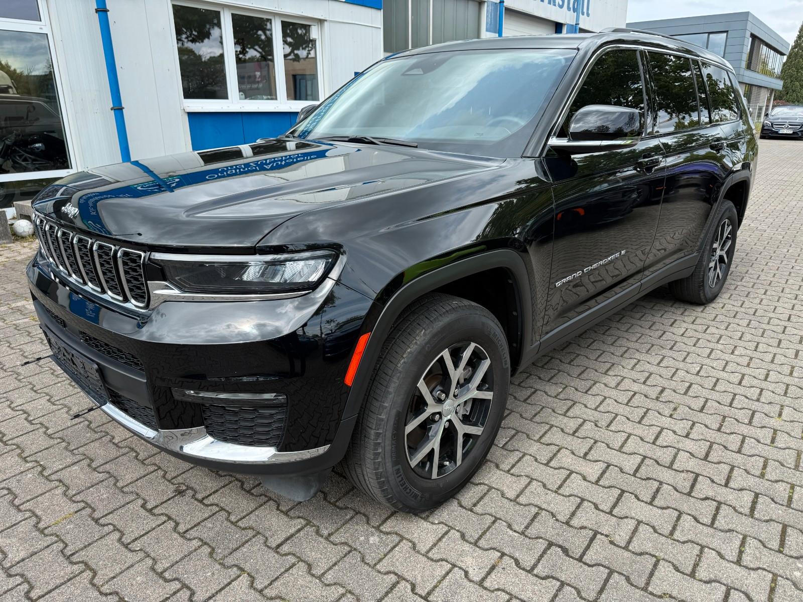 Jeep Grand CheroLimited,7 Sitzplätze.