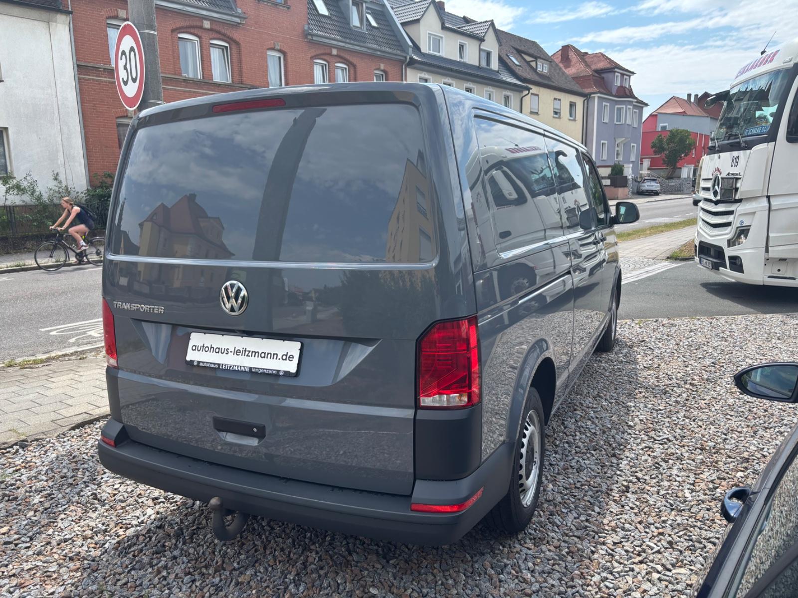 Volkswagen T6 Kasten LR 2.0 TDI DSG,Navi,Kamera,AHK,Klima,S