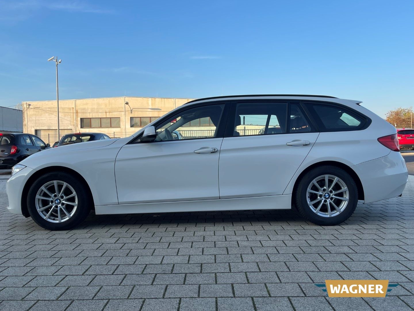 Fahrzeugabbildung BMW 320 d Touring Sitzheizung Tempomat Klimaautomati