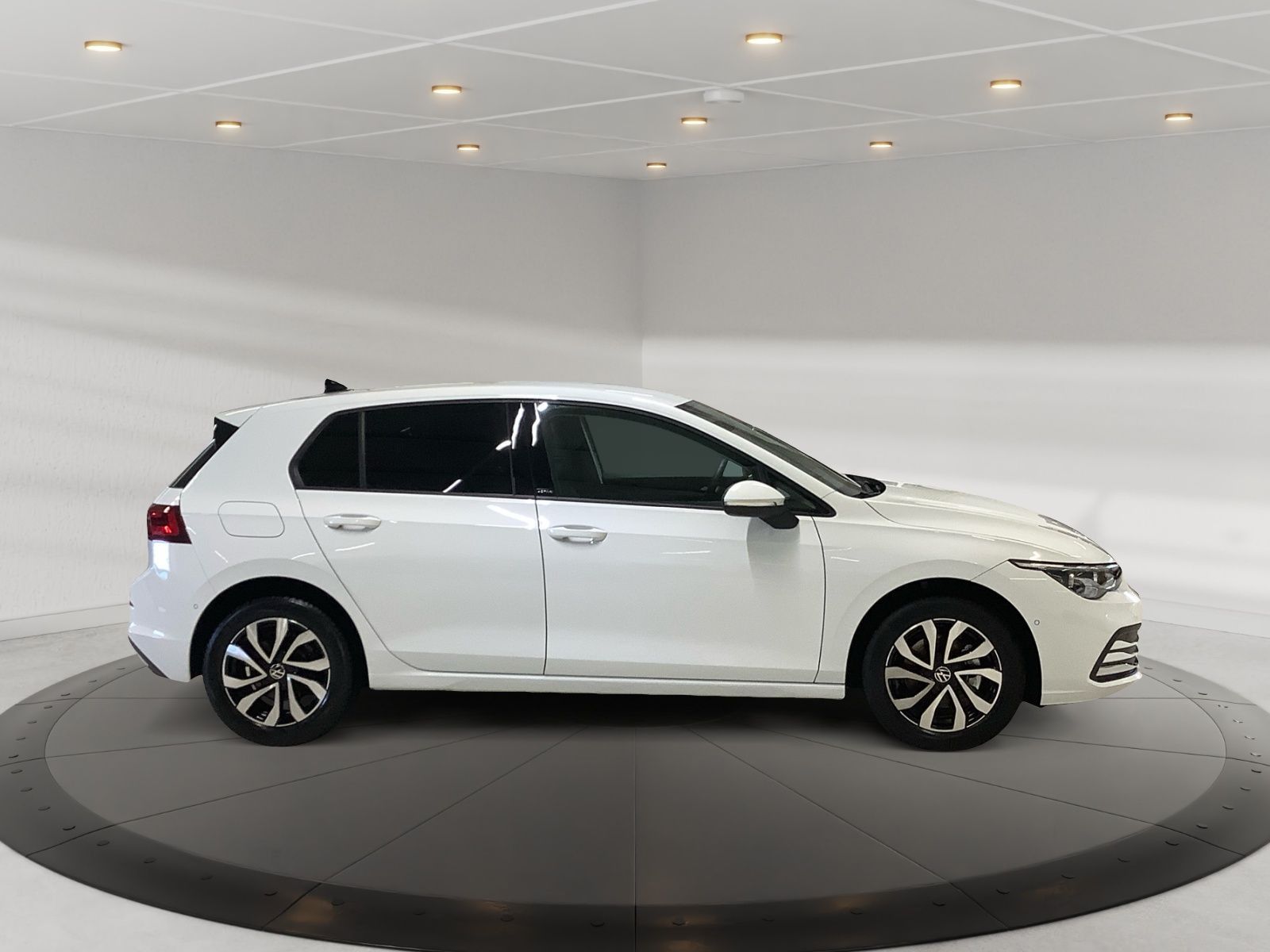 Golf Active 1,5 l TSI 96 kW Matrix, Standheizung
