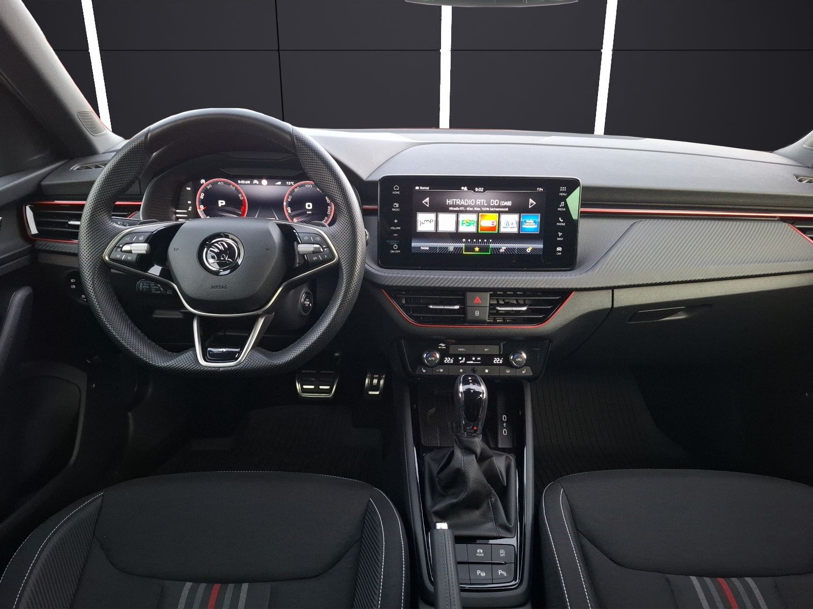 Fahrzeugabbildung SKODA Kamiq TSI Monte Carlo DSG Matrix Navi Pano AID A