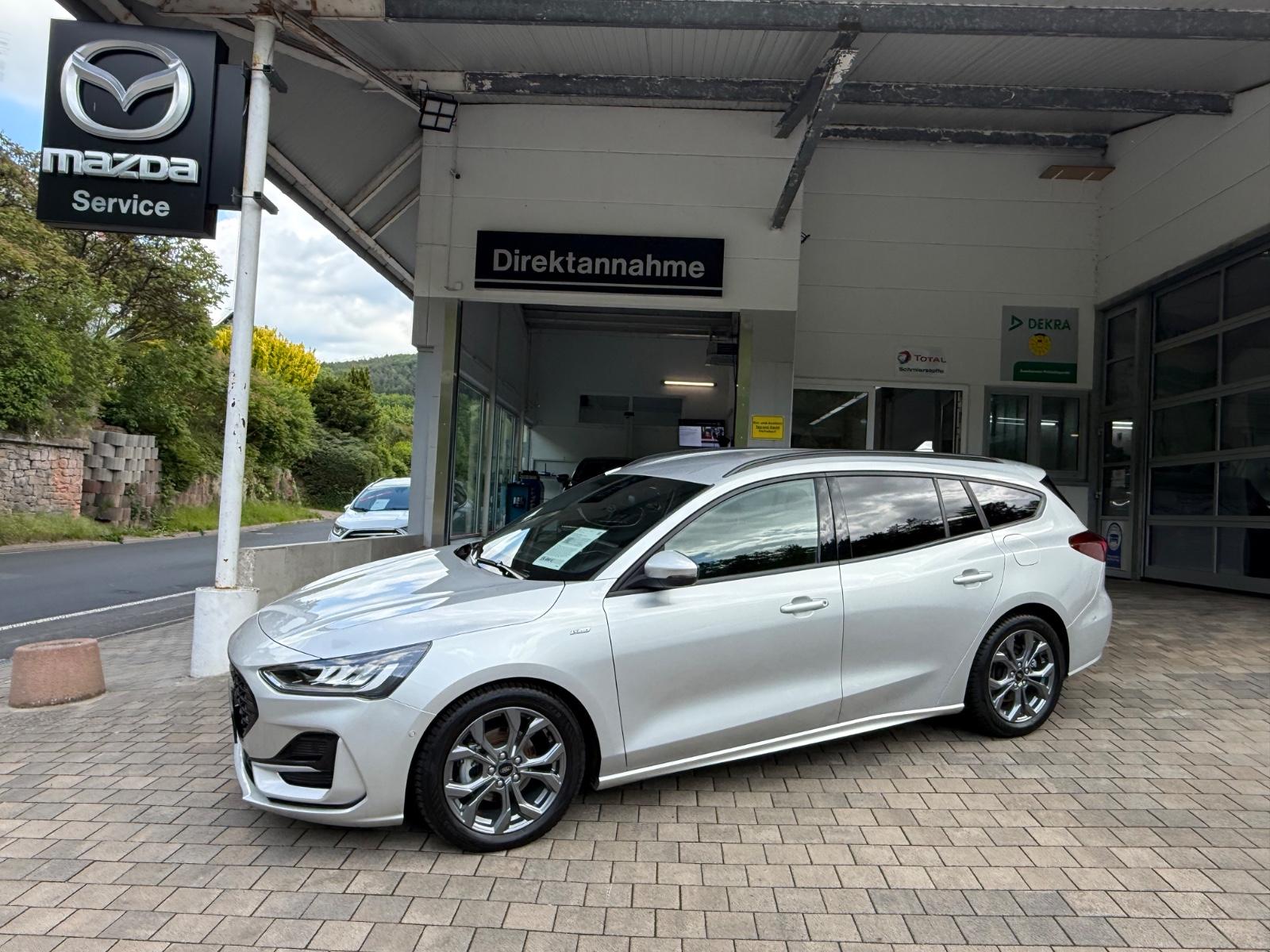 Ford Focus Turnier ST-Line X Anhängerkupplung