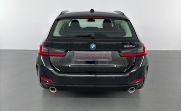 BMW 320 - 5