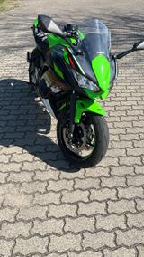 Kawasaki Ninja 650 - KAWASAKI RENNSPORT