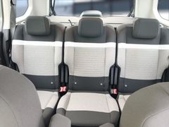 Berlingo M Diesel 130 Automatik MAX Berlingo M Diesel 130 Automatik MAX