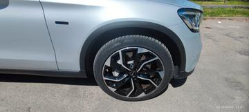 صورة 4 لـ 2020 Mercedes-BENZ GLC