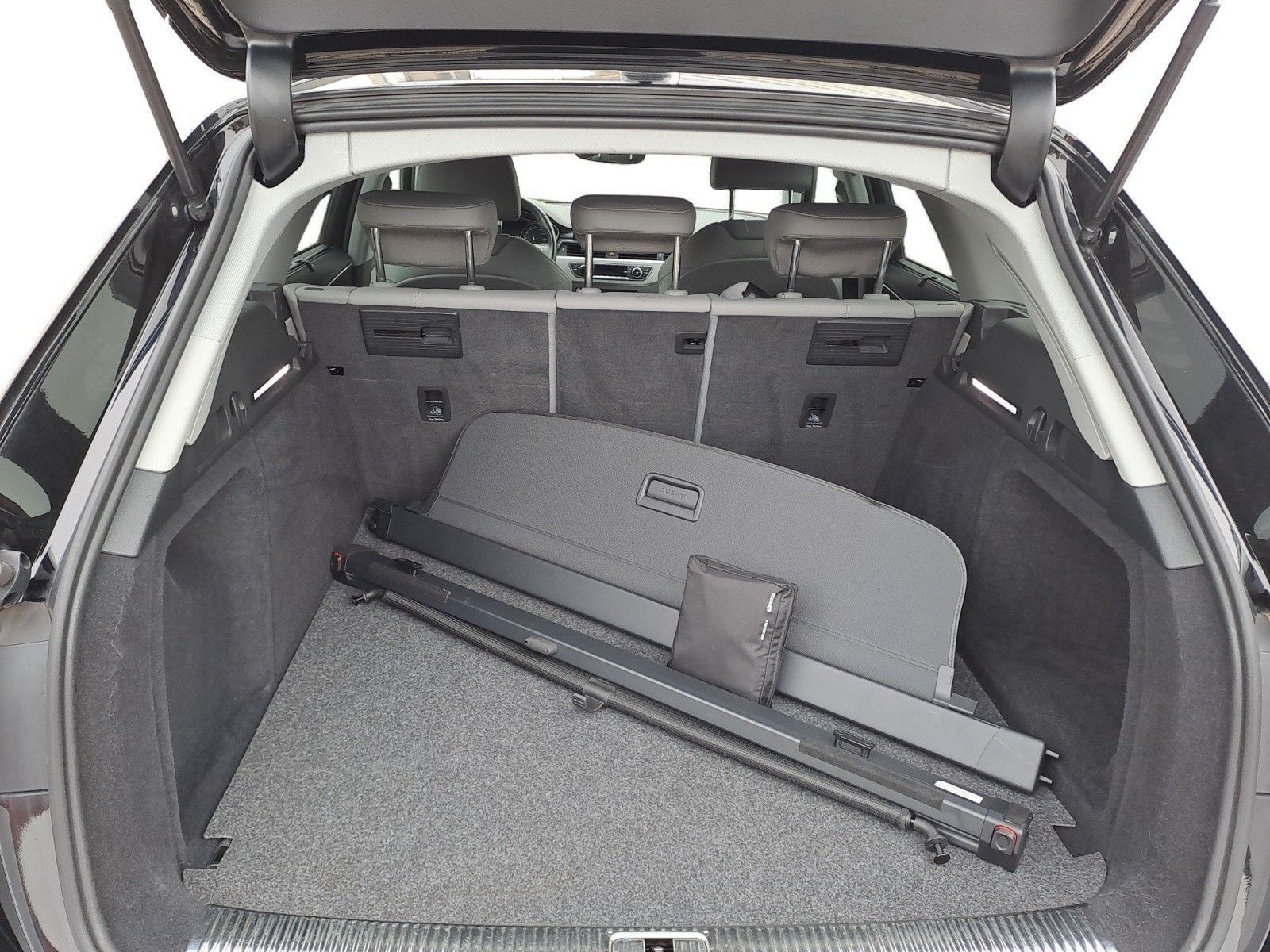 Audi A4 - Bild 15