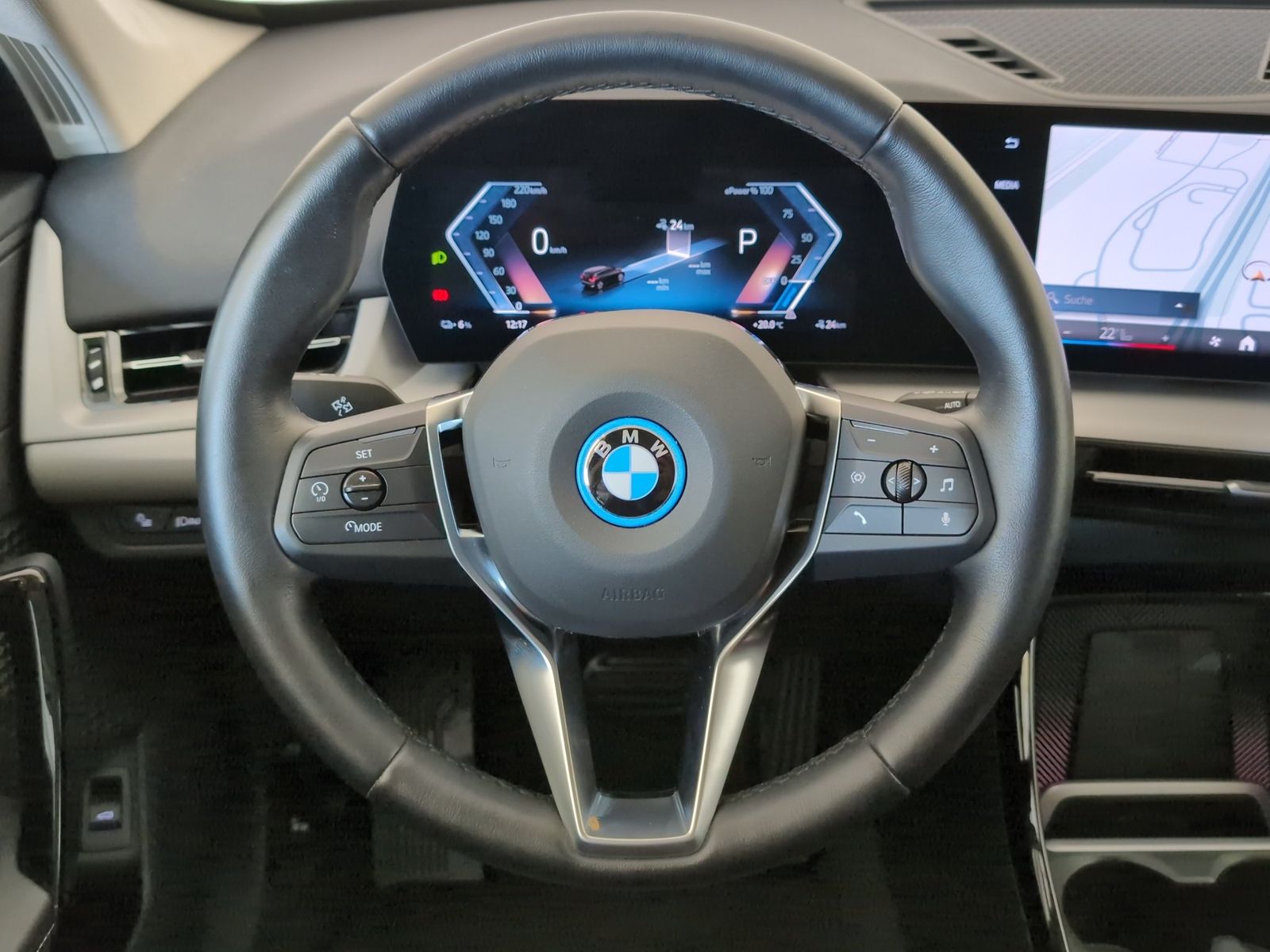 BMW iX1 eDrive20 Navi LED RFK DAB SLI MFL foto 5