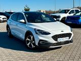 Ford Focus Lim. Active X 1.0 EcoBoost PANO 1. Hand ! - Ford Focus: Schiebedach