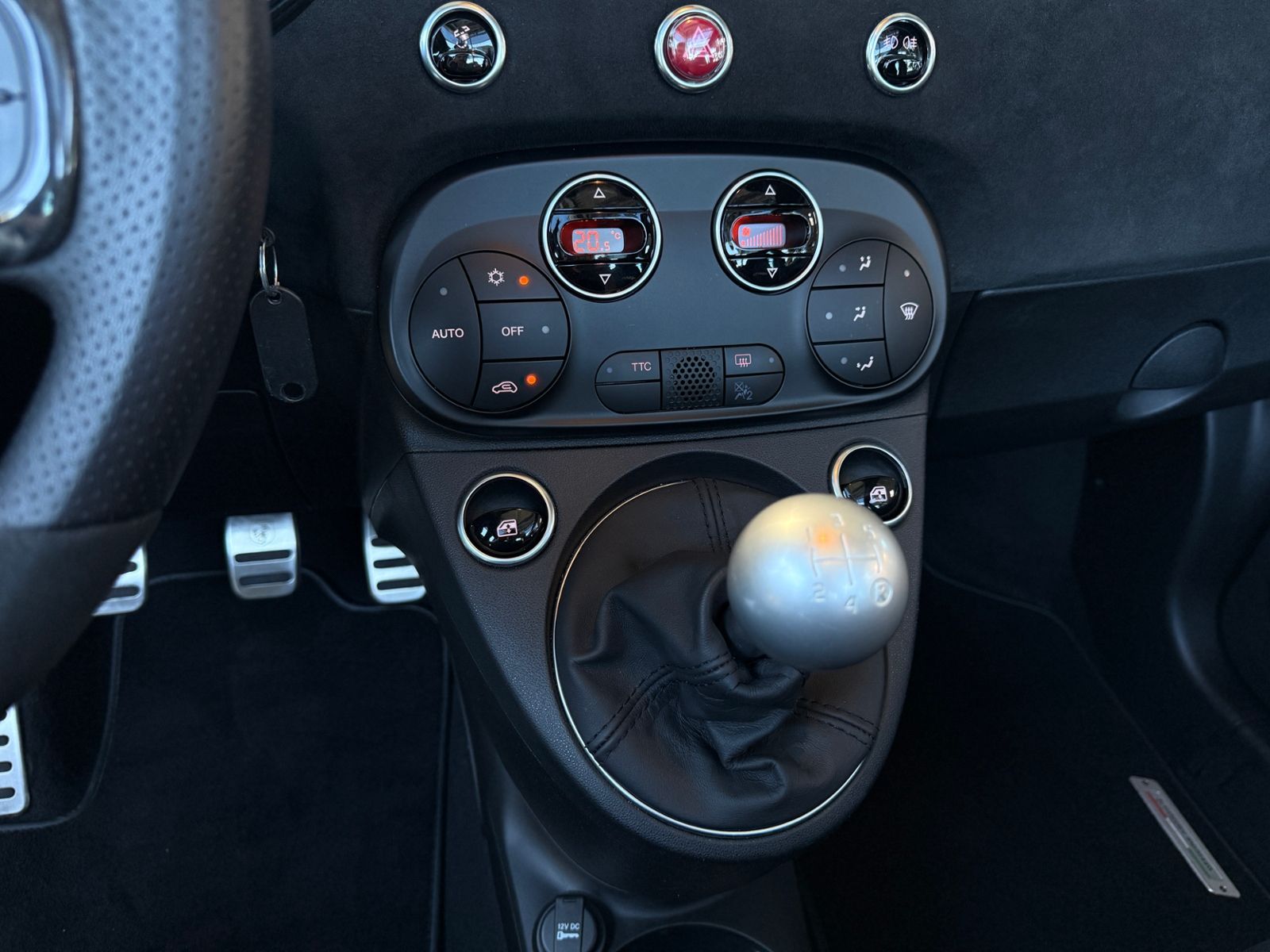 Fahrzeugabbildung Abarth 595C Competizione NAVI ALU