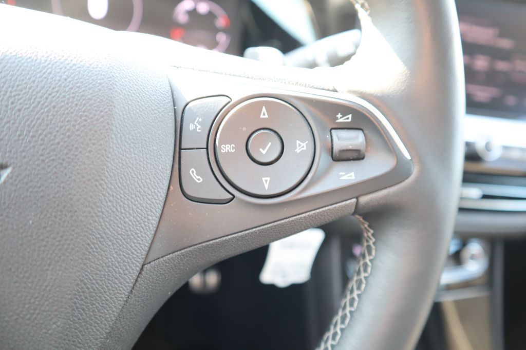Fahrzeugabbildung Opel Grandland GS 1.2 Turbo Aut.+Pixel LED+Allwetter