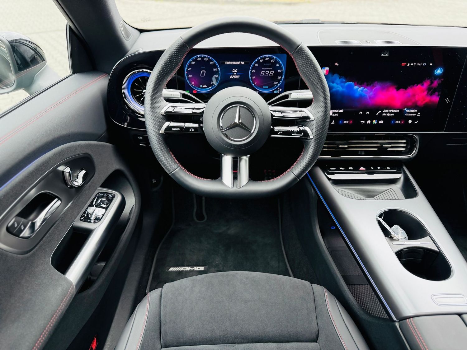 Fahrzeugabbildung Mercedes-Benz CLA 250 + EQ, AMG Plus, Premium Paket, Night Pak