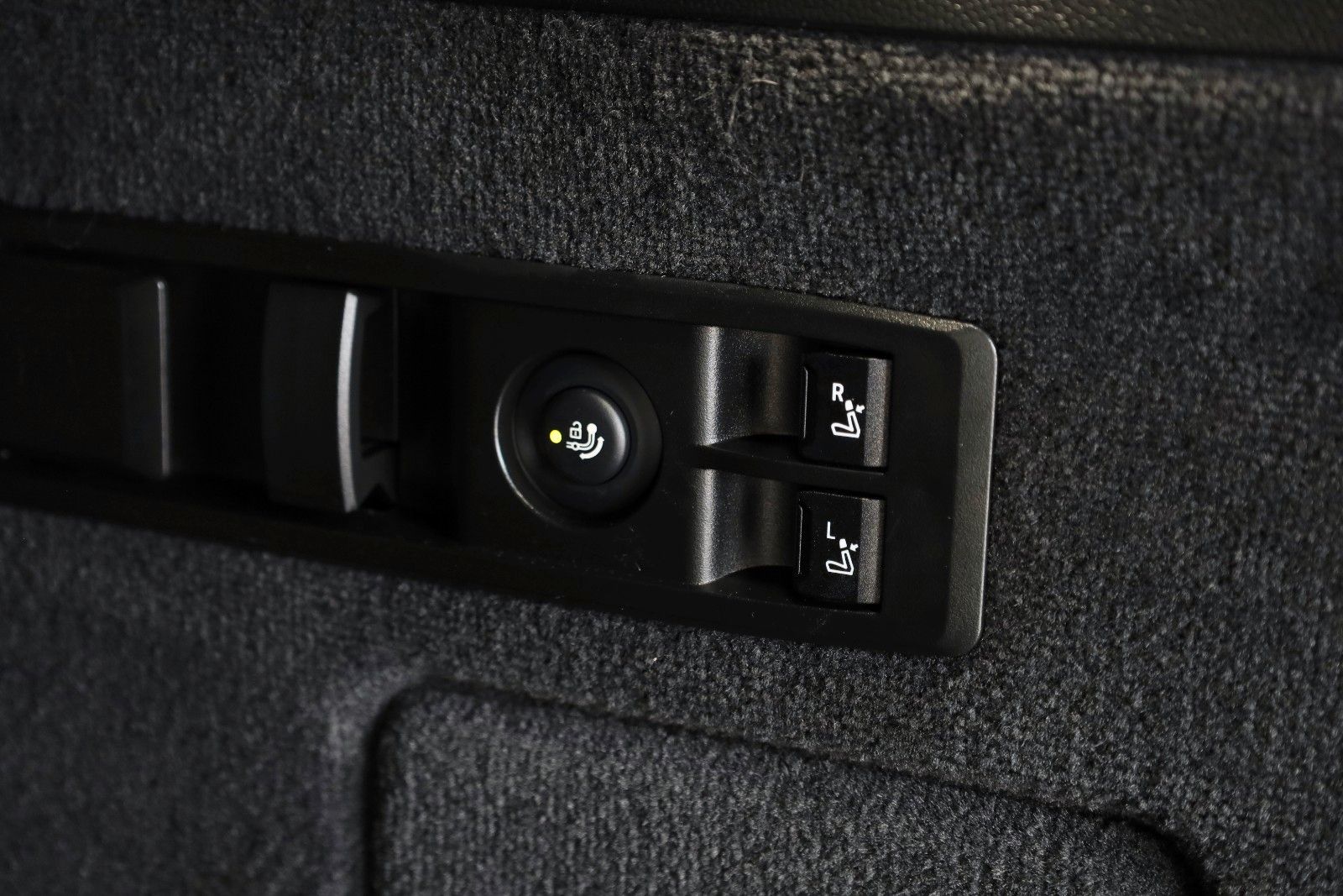 Fahrzeugabbildung BMW iX 50, Wärmekomfort,HUD,Laser,360K.,Pano,AHK,+WR