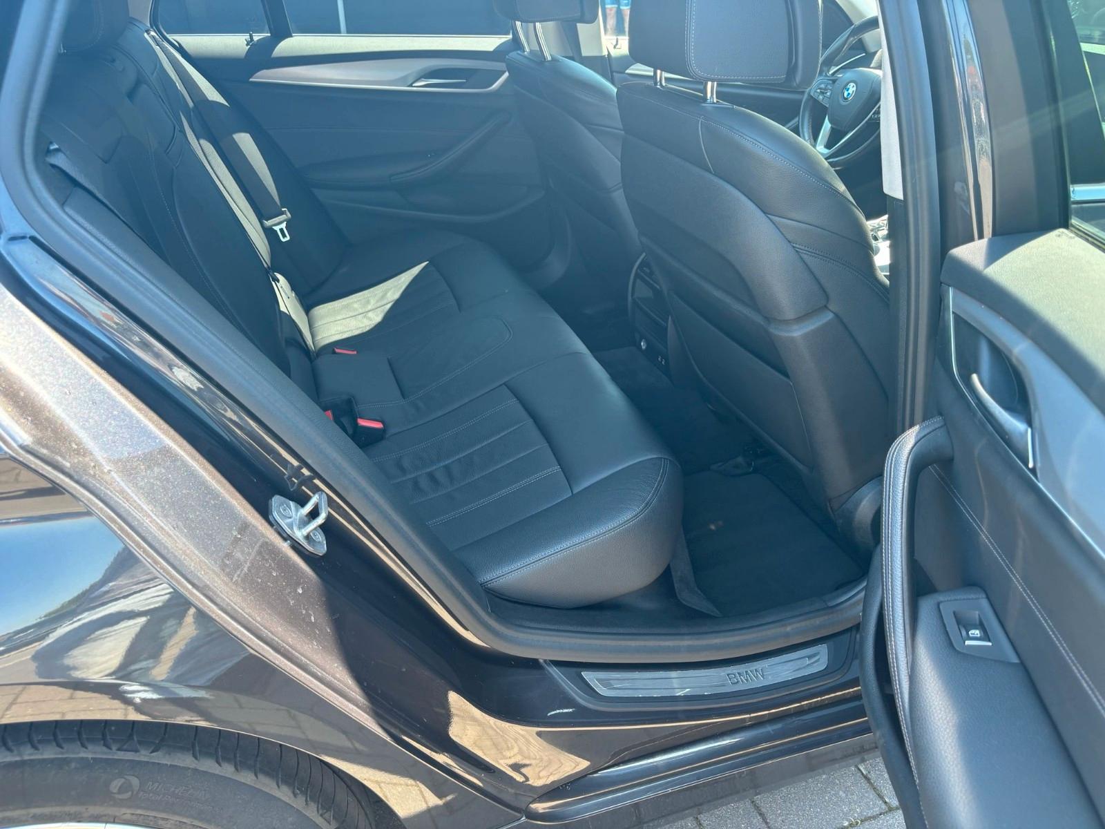 BMW 520 d T Luxury Steptronic LED*NAV*SHZ*CAM*AHK, миниатюра 28