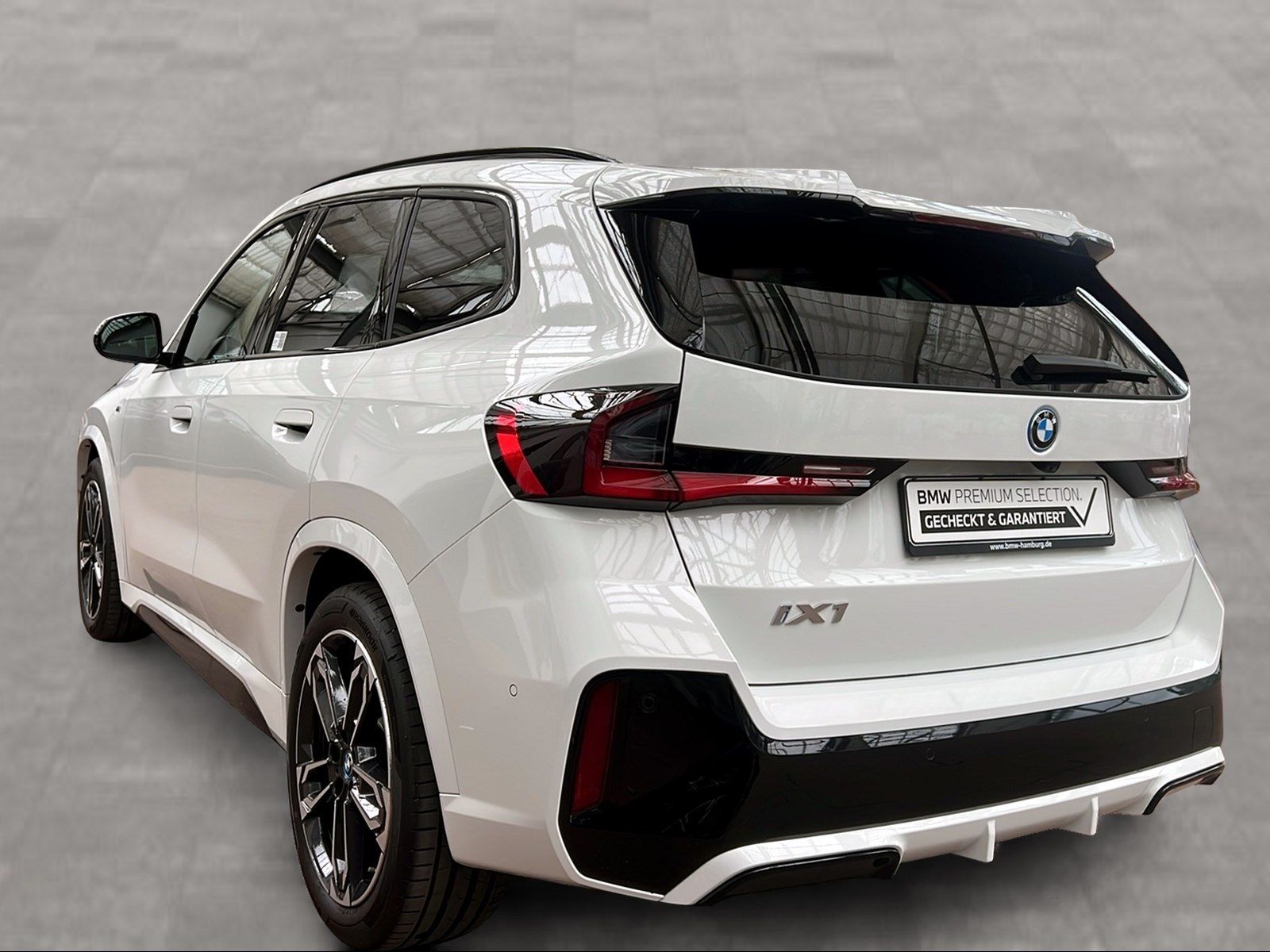 BMW iX1 xDrive30 M Sport Driv.Assist+ Harman/K LED imagem 3