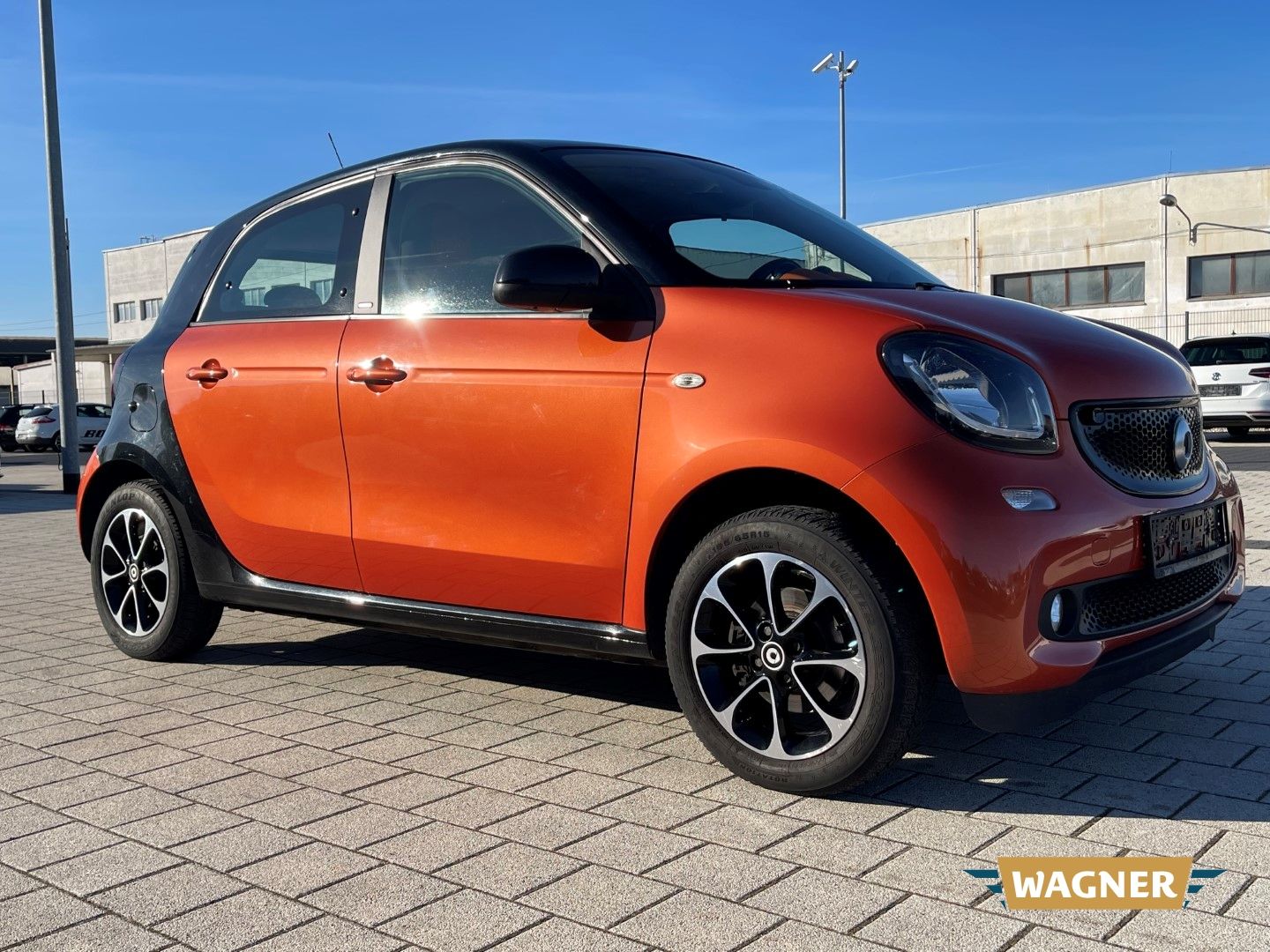 Fahrzeugabbildung Smart forfour Passion 52kW 1.0 Klimaautomatik