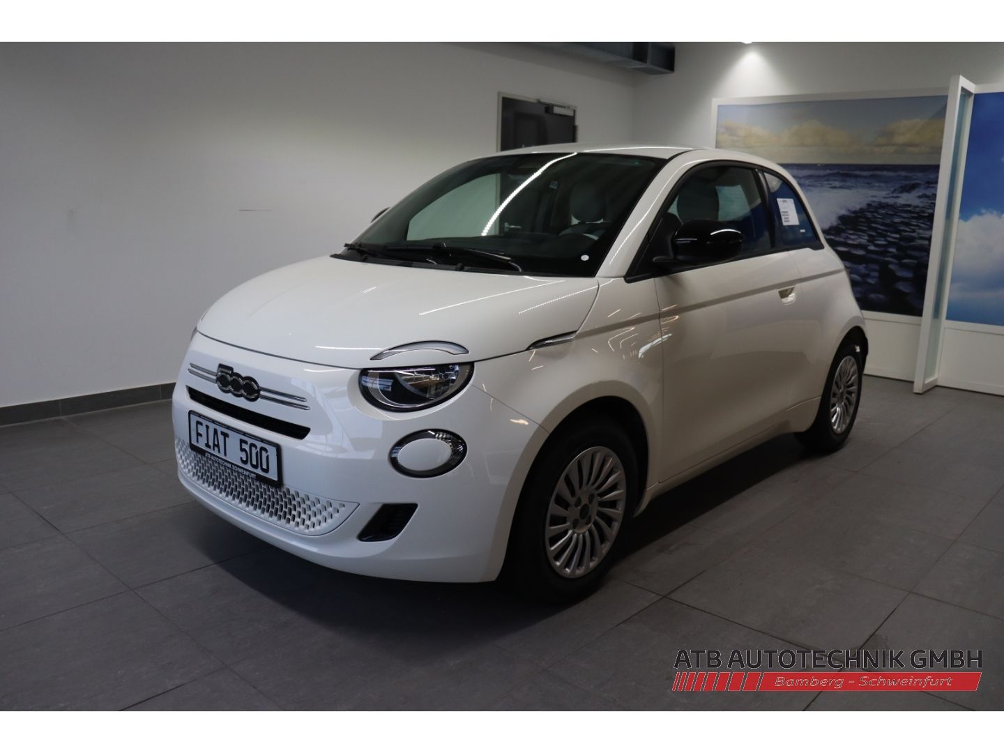 Fahrzeugabbildung Fiat 500 1.0 Hybrid Pop 65PS Apple CarPlay Klimaautom