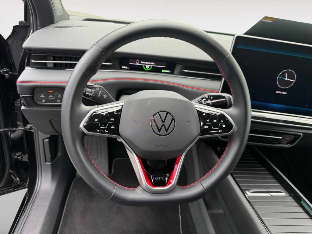 Fahrzeugabbildung Volkswagen ID.7 Tourer 4Motion GTX AHZV DCC Voll