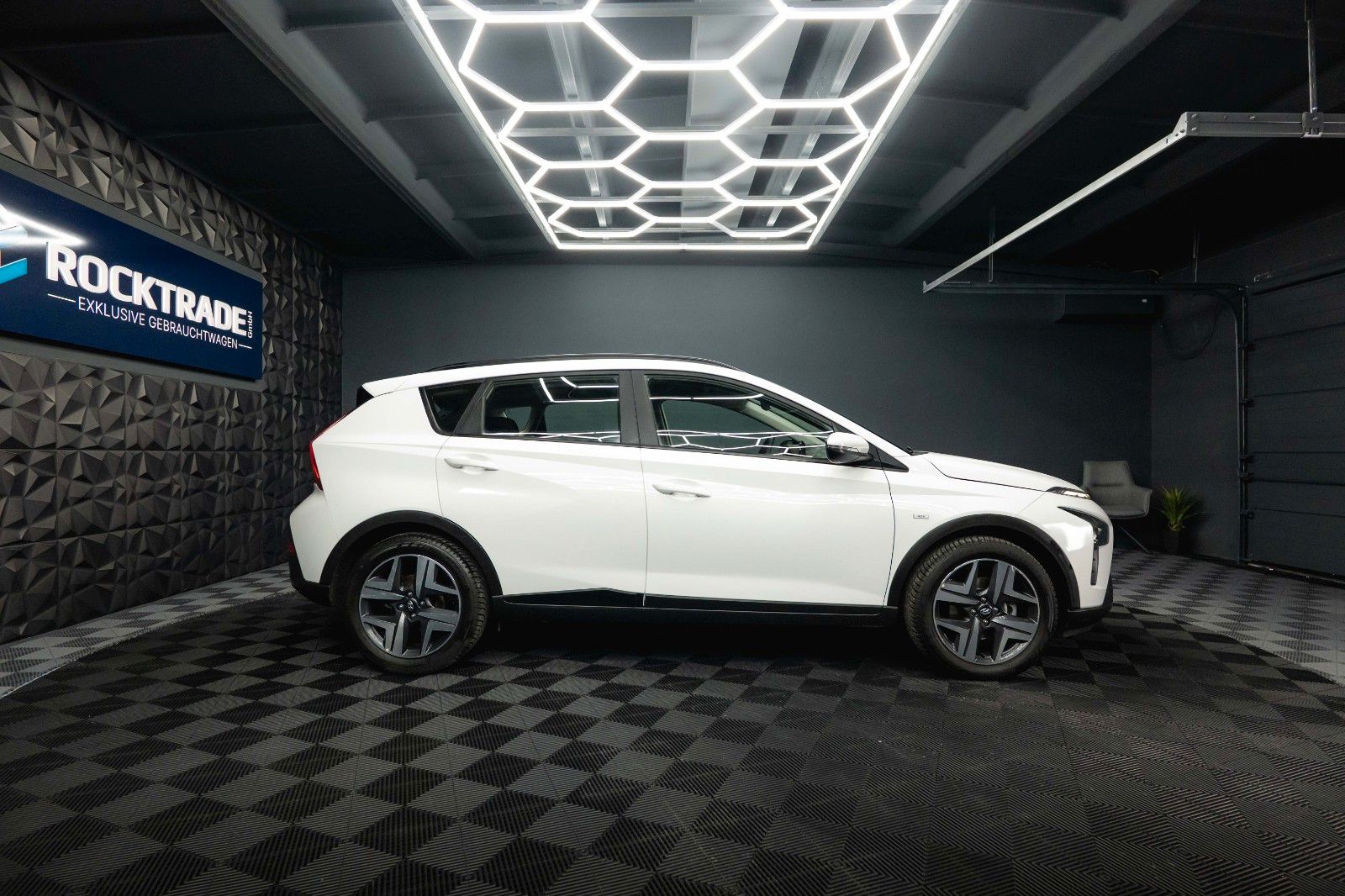 Fahrzeugabbildung Hyundai BAYON Intro Edition MildHybrid DCT 2WD Pluspaket