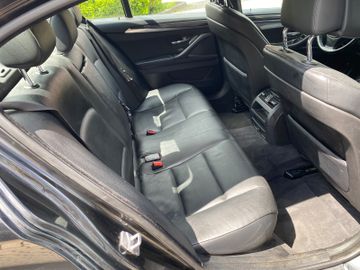 BMW 525 - 12